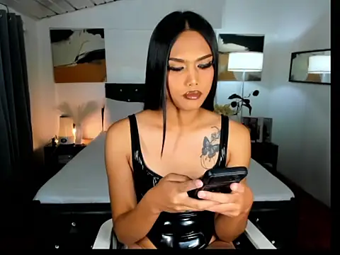 CallaWang online show from 01-13-26, 08:13