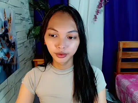 Simi Ipit online show from 06-23-26, 06:11