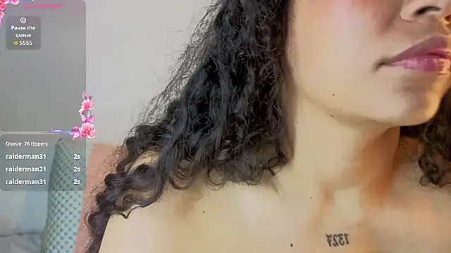 Snapshot of CloeBunny_ chatting on 04-06-26, 04:46 CloeBunny online show from 04-06-26, 04:46