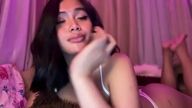 Yourbaby angelx online show from 12-22-25, 04:07