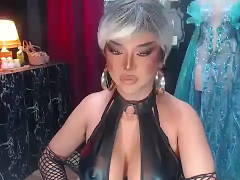 xAuroraRobinsx online show from 06-16-26, 11:32
