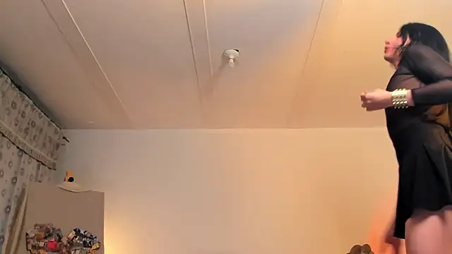 nonbinaryangel online show from 04-07-26, 11:06