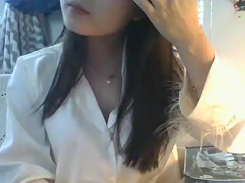 Linzly online show from 01-07-26, 02:27