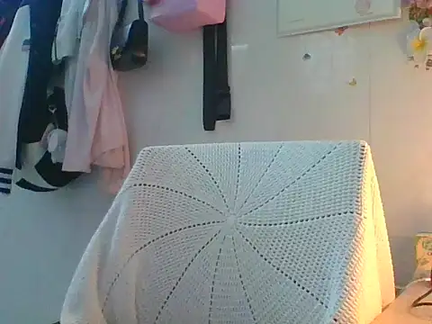 Linzly online show from 02-24-26, 01:50