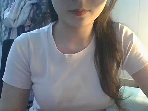 Linzly online show from 10-20-25, 04:40