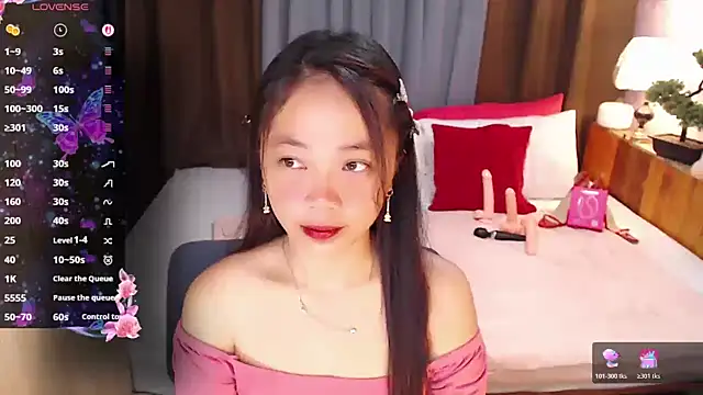 Snapshot of sexystela chatting on 04-28-26, 07:40 sexystela online show from 04-28-26, 07:40