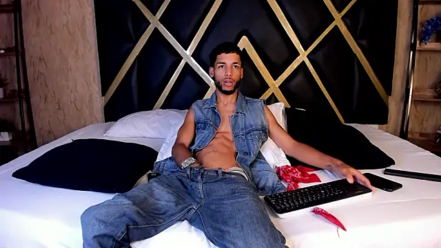 Thiagoferreti online show from 02-03-26, 01:27