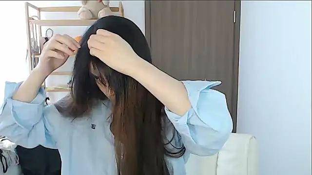 Snapshot of Mimi-cnbaby chatting on 07-12-26, 05:30 Mimi-cnbaby online show from 07-12-26, 05:30