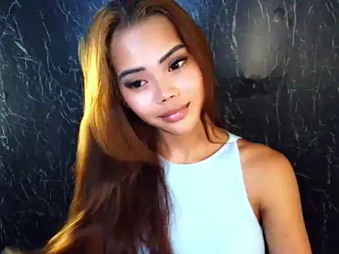 ur holly lexie online show from 12-04-25, 05:34