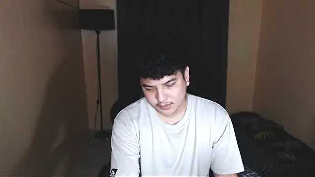Snapshot of Prince_Killian chatting on 12-16-25, 12:15 Prince Killian online show from 12-16-25, 12:15