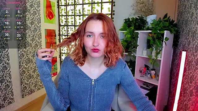 Snapshot of Elis_Cherry chatting on 09-29-25, 01:56 Elis Cherry online show from 09-29-25, 01:56
