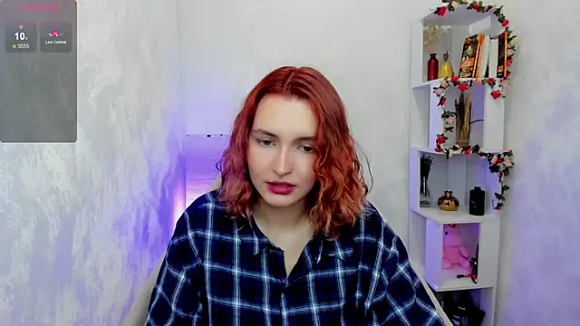 Snapshot of Elis_Cherry chatting on 09-10-25, 01:48 Elis Cherry online show from 09-10-25, 01:48