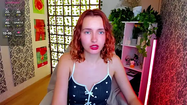 Snapshot of Elis_Cherry chatting on 09-20-25, 02:05 Elis Cherry online show from 09-20-25, 02:05