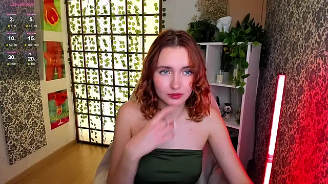 Snapshot of Elis_Cherry chatting on 10-14-25, 01:50 Elis Cherry online show from 10-14-25, 01:50