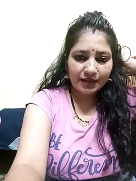 Snapshot of nisha_sweet chatting on 10-19-25, 01:25 nisha sweet online show from 10-19-25, 01:25