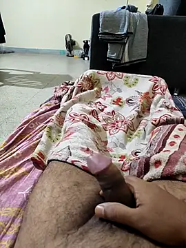 vichuhot online show from 12-22-25, 08:09