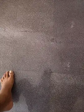 vichuhot online show from 10-29-25, 05:50