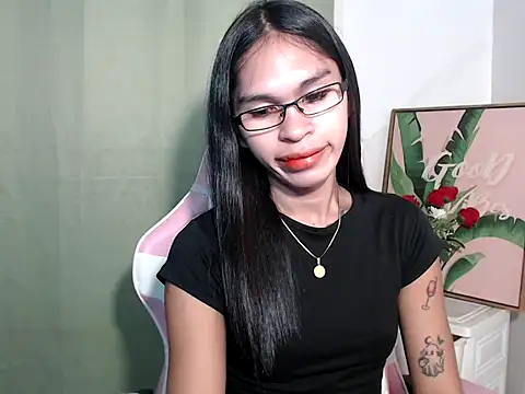 Snapshot of sexloverxxz chatting on 10-02-25, 10:18 sexloverxxz online show from 10-02-25, 10:18