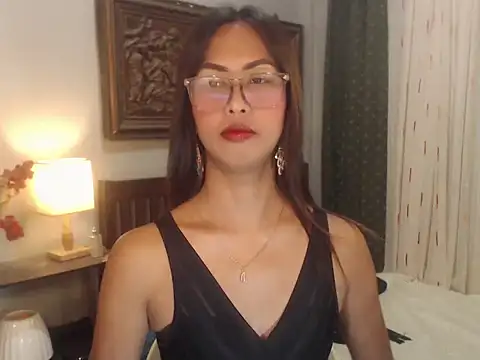 Snapshot of Nathalieheartt chatting on 07-21-26, 01:34 Nathalieheartt online show from 07-21-26, 01:34