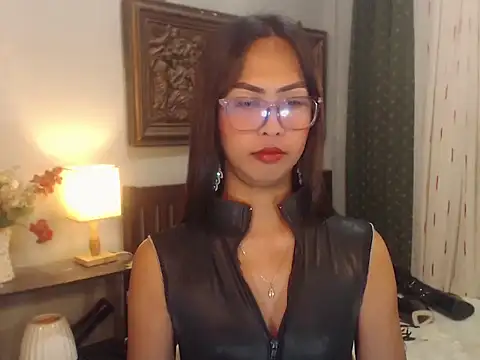Snapshot of Nathalieheartt chatting on 07-20-26, 01:35 Nathalieheartt online show from 07-20-26, 01:35