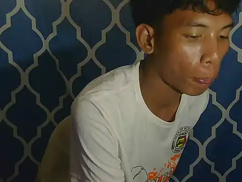 isanxxx online show from 04-13-26, 02:10