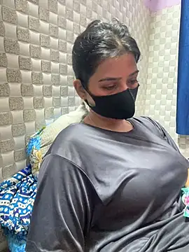 Hot Jaanvi  online show from 07-21-26, 04:03