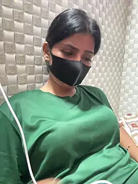 Hot Jaanvi  online show from 05-18-26, 04:34