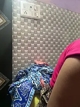 Hot Jaanvi  online show from 06-15-26, 06:35