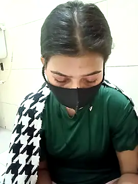 Hot Jaanvi  online show from 11-15-25, 05:00