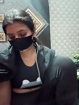 Hot Jaanvi  online show from 12-03-25, 04:06