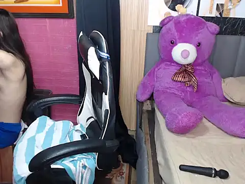 Raffa ella69 online show from 03-12-26, 01:48