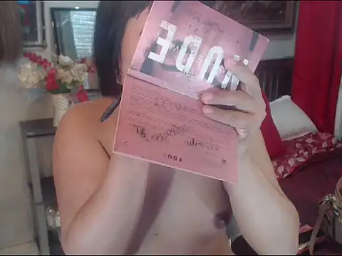 SamanthaAlmazora online show from 12-18-25, 05:17