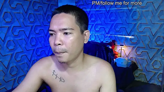 Snapshot of MANIACasianX chatting on 06-06-26, 02:17 MANIACasianX online show from 06-06-26, 02:17