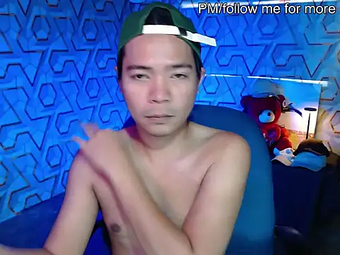 Snapshot of MANIACasianX chatting on 05-22-26, 01:47 MANIACasianX online show from 05-22-26, 01:47