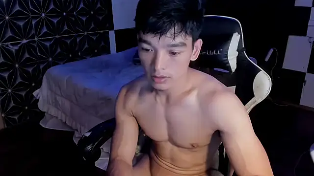 Snapshot of AsianHotBODYY chatting on 09-20-25, 08:52 AsianHotBODYY online show from 09-20-25, 08:52