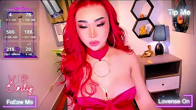 TriciaCumLoader online show from 04-12-26, 06:44