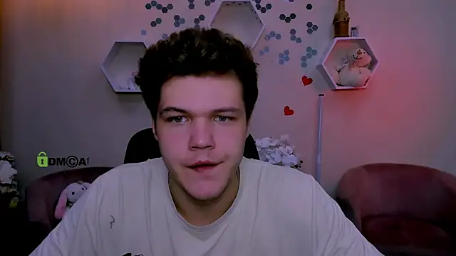Snapshot of lucas_long_ chatting on 09-27-25, 07:09 lucas long online show from 09-27-25, 07:09