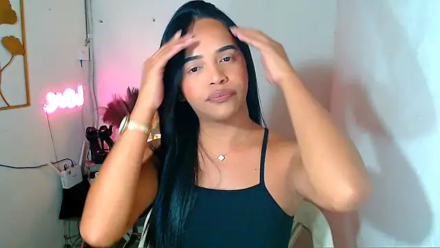 Lorainnelustts online show from 03-04-26, 12:18