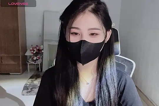    Daisy    online show from 01-06-26, 06:34