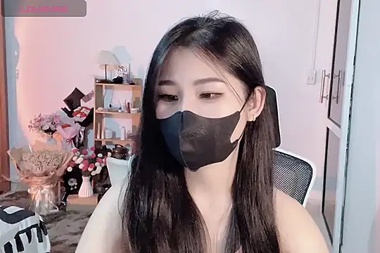    Daisy    online show from 10-21-25, 01:10