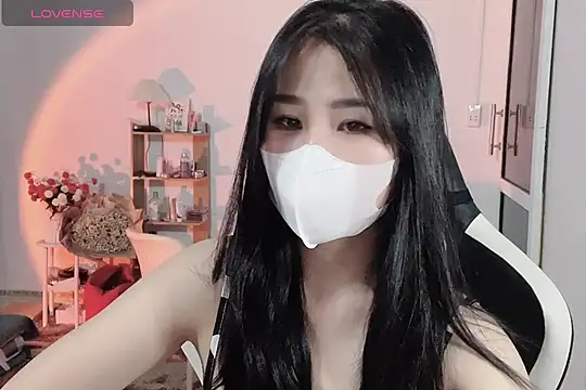    Daisy    online show from 09-08-25, 04:06