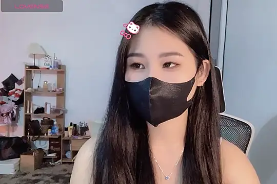    Daisy    online show from 11-10-25, 02:11