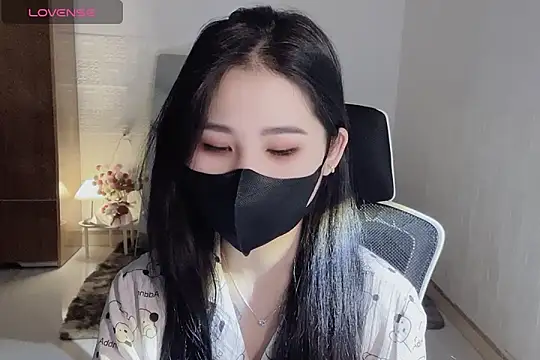    Daisy    online show from 01-14-26, 07:34