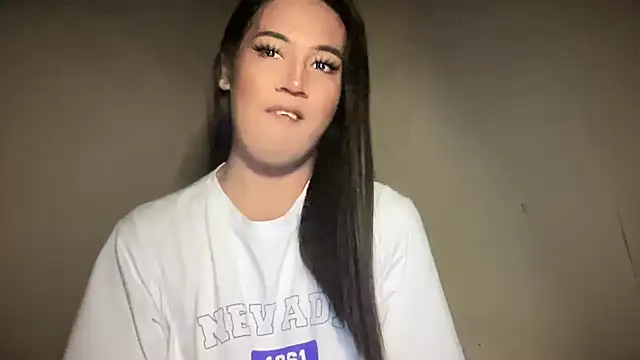 Snapshot of fallon_empress143 chatting on 09-29-25, 04:30 fallon empress143 online show from 09-29-25, 04:30