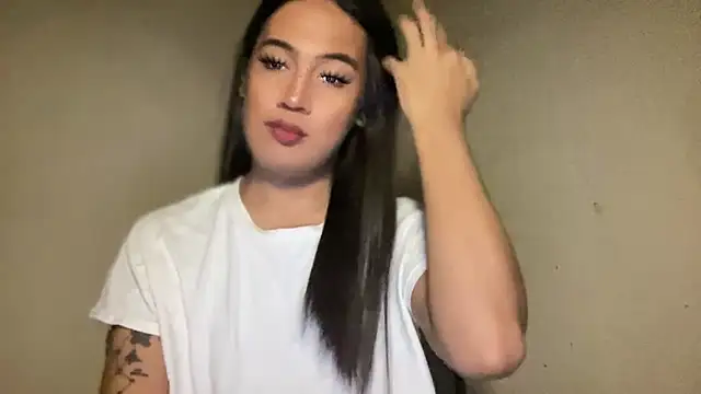 Snapshot of fallon_empress143 chatting on 09-16-25, 09:16 fallon empress143 online show from 09-16-25, 09:16