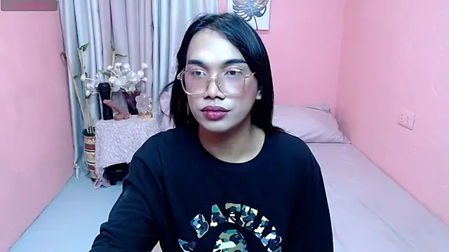 Herbielustts online show from 06-18-26, 02:11