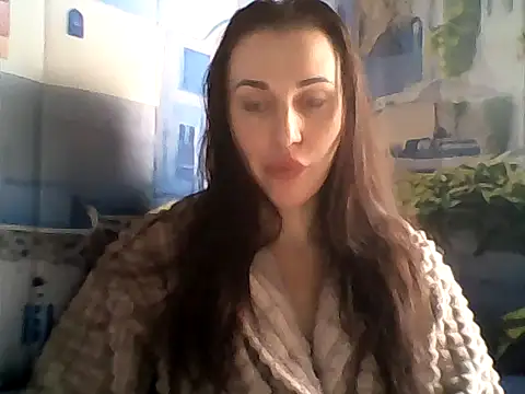 Qinini online show from 12-02-25, 11:45