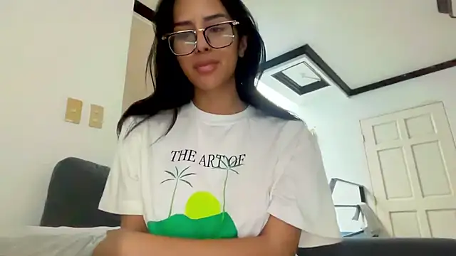 Snapshot of CandiceSommereux chatting on 09-19-25, 12:42 CandiceSommereux online show from 09-19-25, 12:42