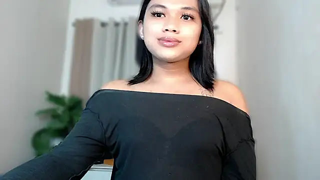 Snapshot of Samantha_Millerxxx chatting on 06-04-26, 07:40 Samantha Millerxxx online show from 06-04-26, 07:40