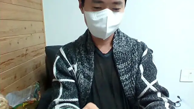  kinggun  online show from 11-07-25, 04:55